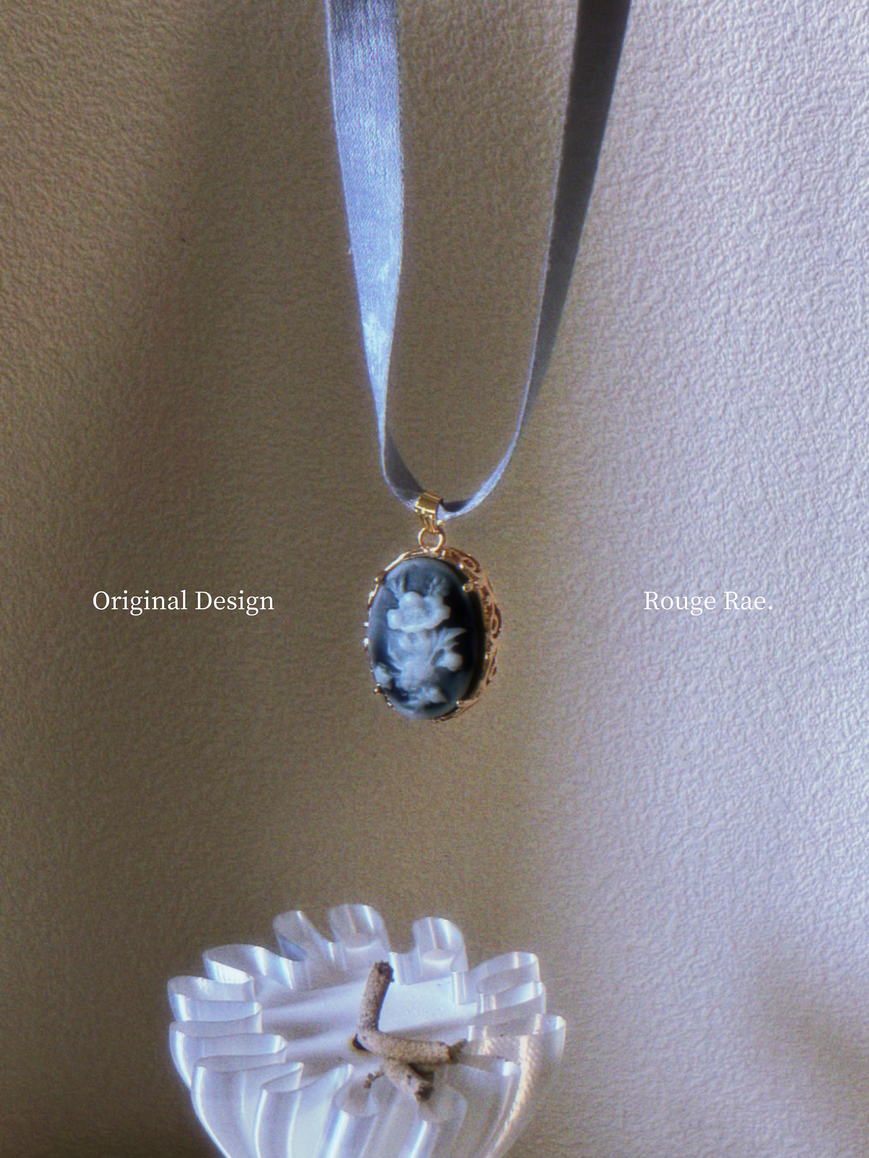 The Deep Nocturne. Vintage Carved Resin Rose Cameo Ribbon Choker-Necklace