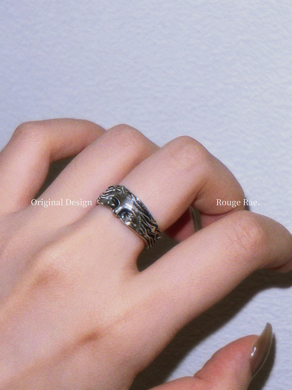 The Gaze. Vintage Brass Classical Face Open Ring