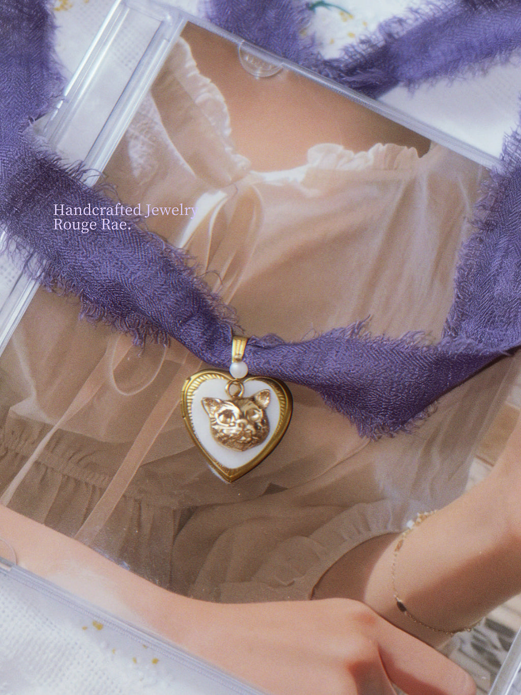 The Witch’s Familiar. Moving Cat Motif Mother-of-Pearl Locket Necklace