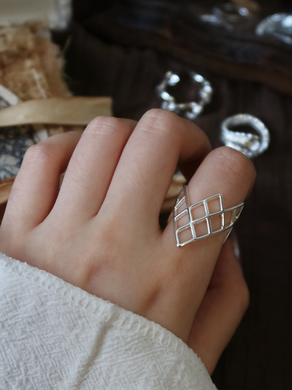 The Guardian Grille – Diamond-Shape Hollow Sculptural Band