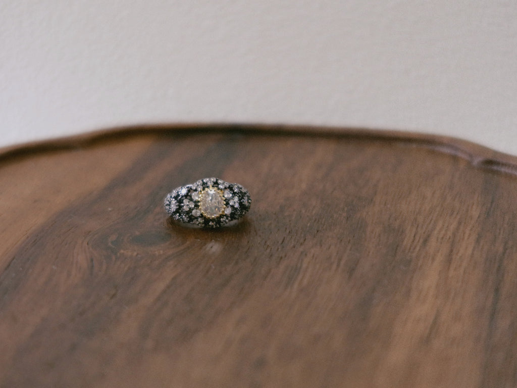The Dark Glory Ring — All-Black Gothic Zirconia Statement Ring