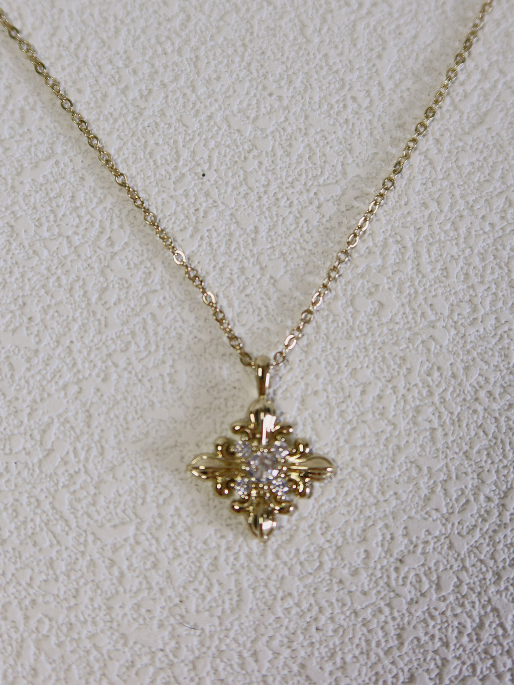 The Golden Iris – Radiant Pendant Necklace in 18K Gold Plated Eco Brass